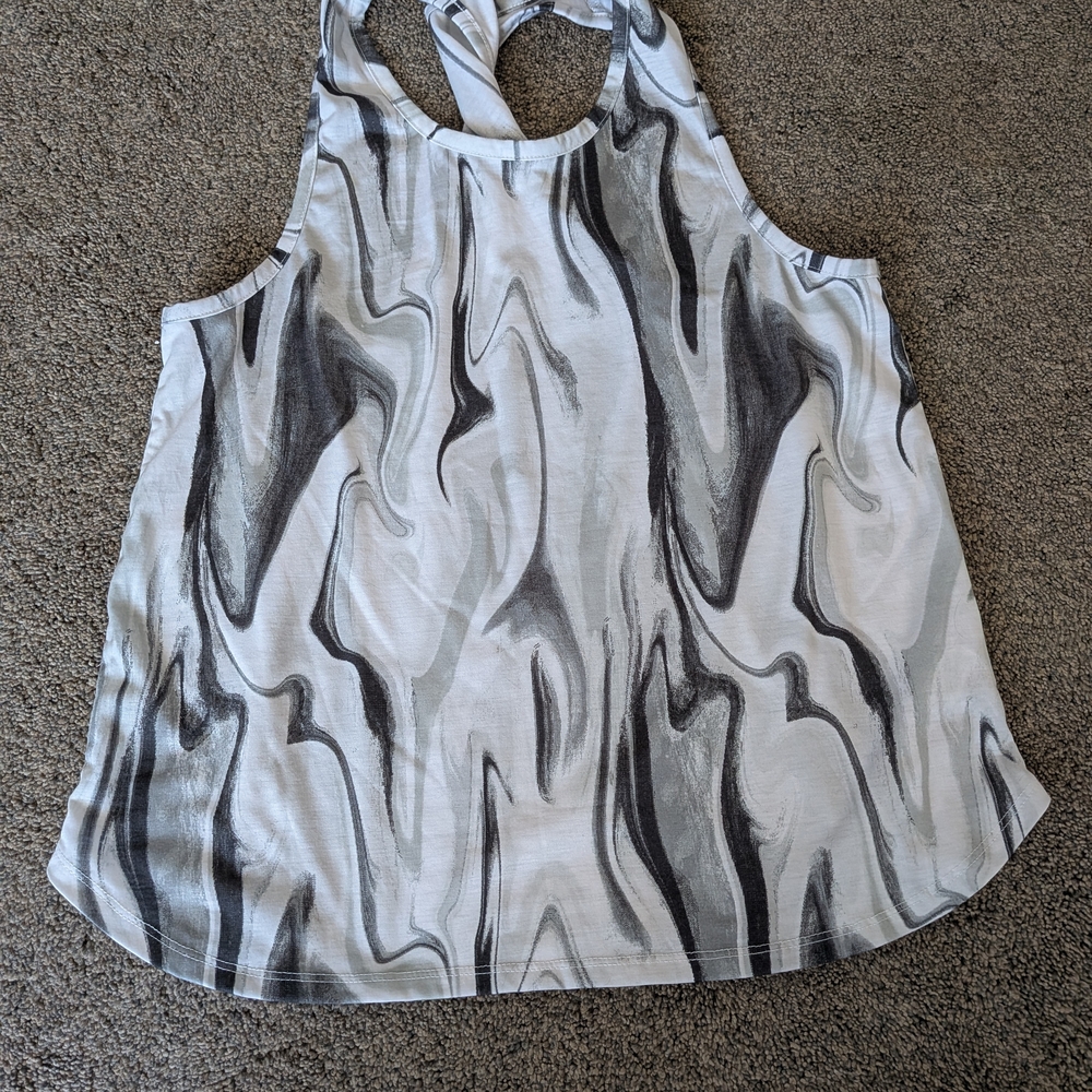 Elegant Marble Pattern Tank Top